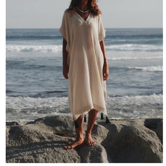 27 EDIT Jackets & Blazers - The Handloom Los Angeles Cotton White  Kimono with tassels